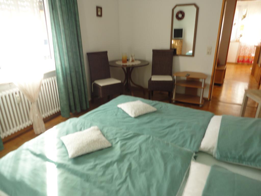 Ferienwohnung Toska Pfaffenweiler Kamer foto