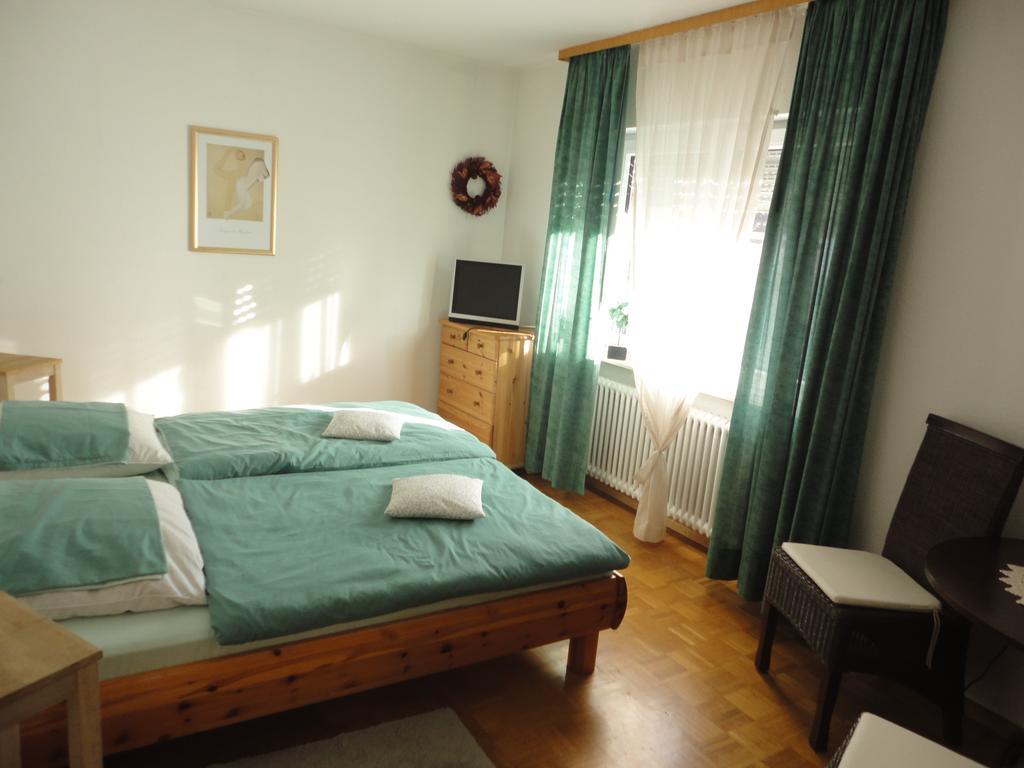 Ferienwohnung Toska Pfaffenweiler Kamer foto