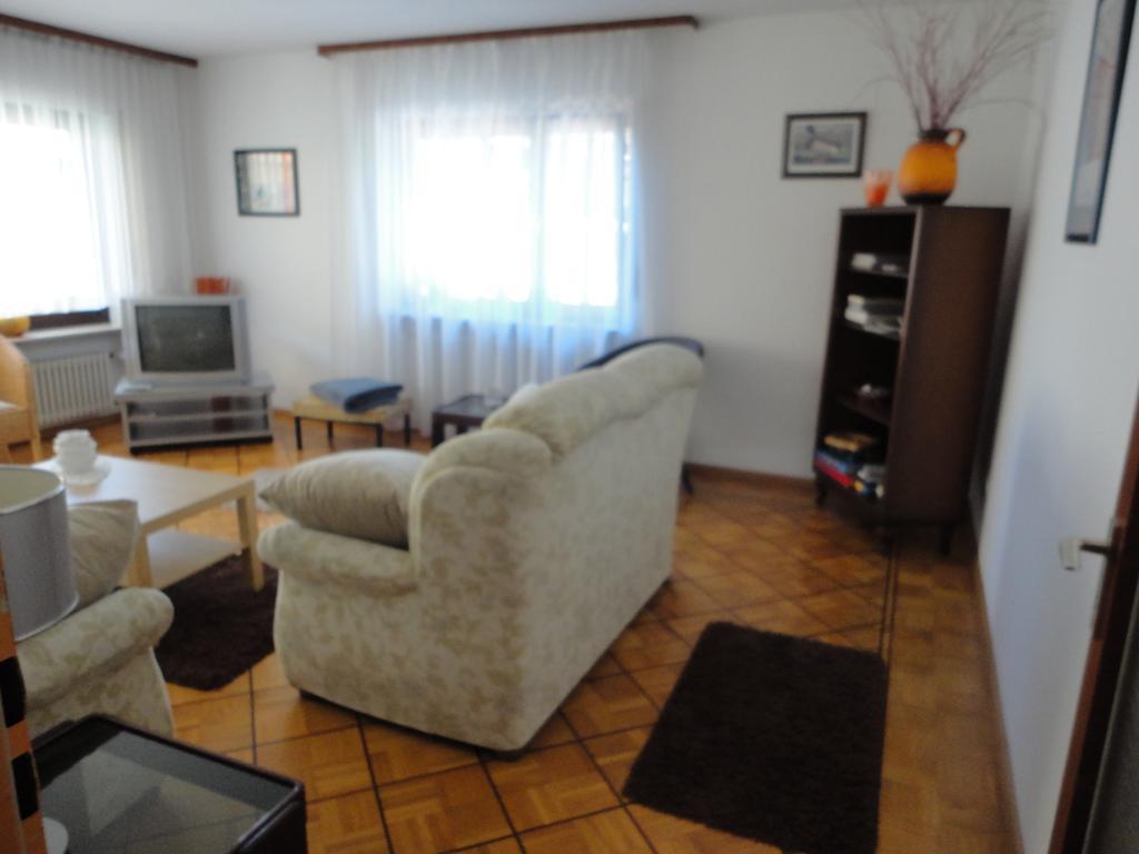 Ferienwohnung Toska Pfaffenweiler Kamer foto